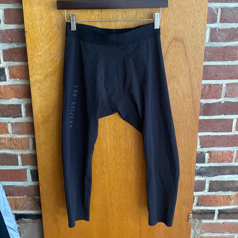 Lululemon compression pants